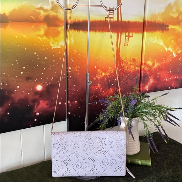 Urban Expressions Purple Crossbody - Picture 2 of 10